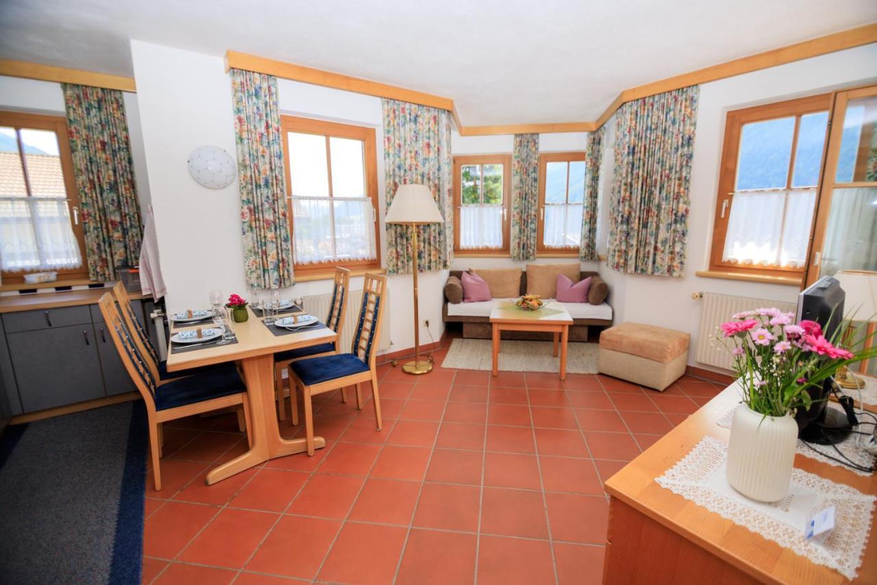 Landhaus Schiestl Fulpmes Esterno foto